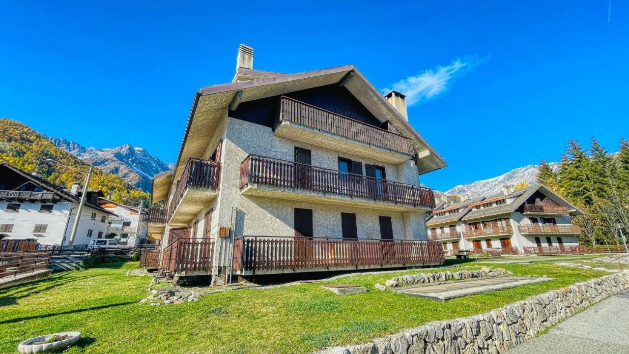 Appartamento Orsa Maggiore - Affitti Brevi Italia Bardonecchia Exterior foto